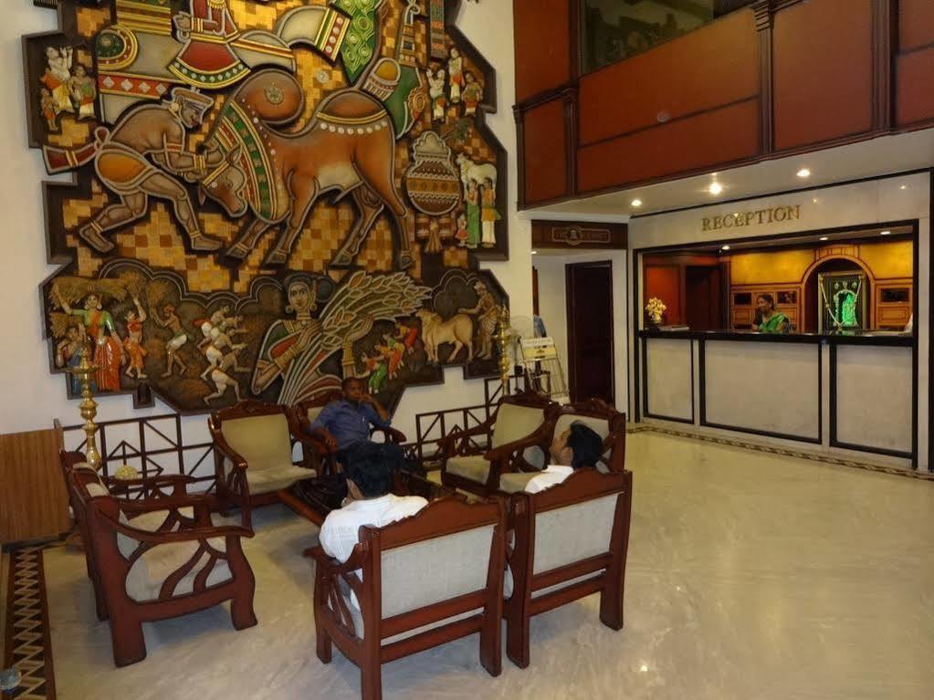Hotel North Gate Мадурай Экстерьер фото